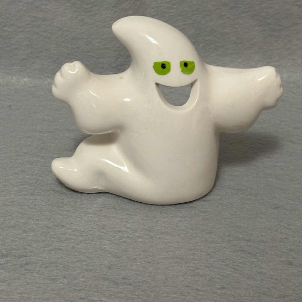 Halloween Ghost Votive Candle Holder White Ceramic Spooky Fall Table Decor